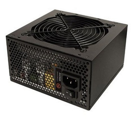 Блок питания Thermaltake ATX 650W LT-650P (24+4+4pin) APFC 120mm fan 5xSATA RTL